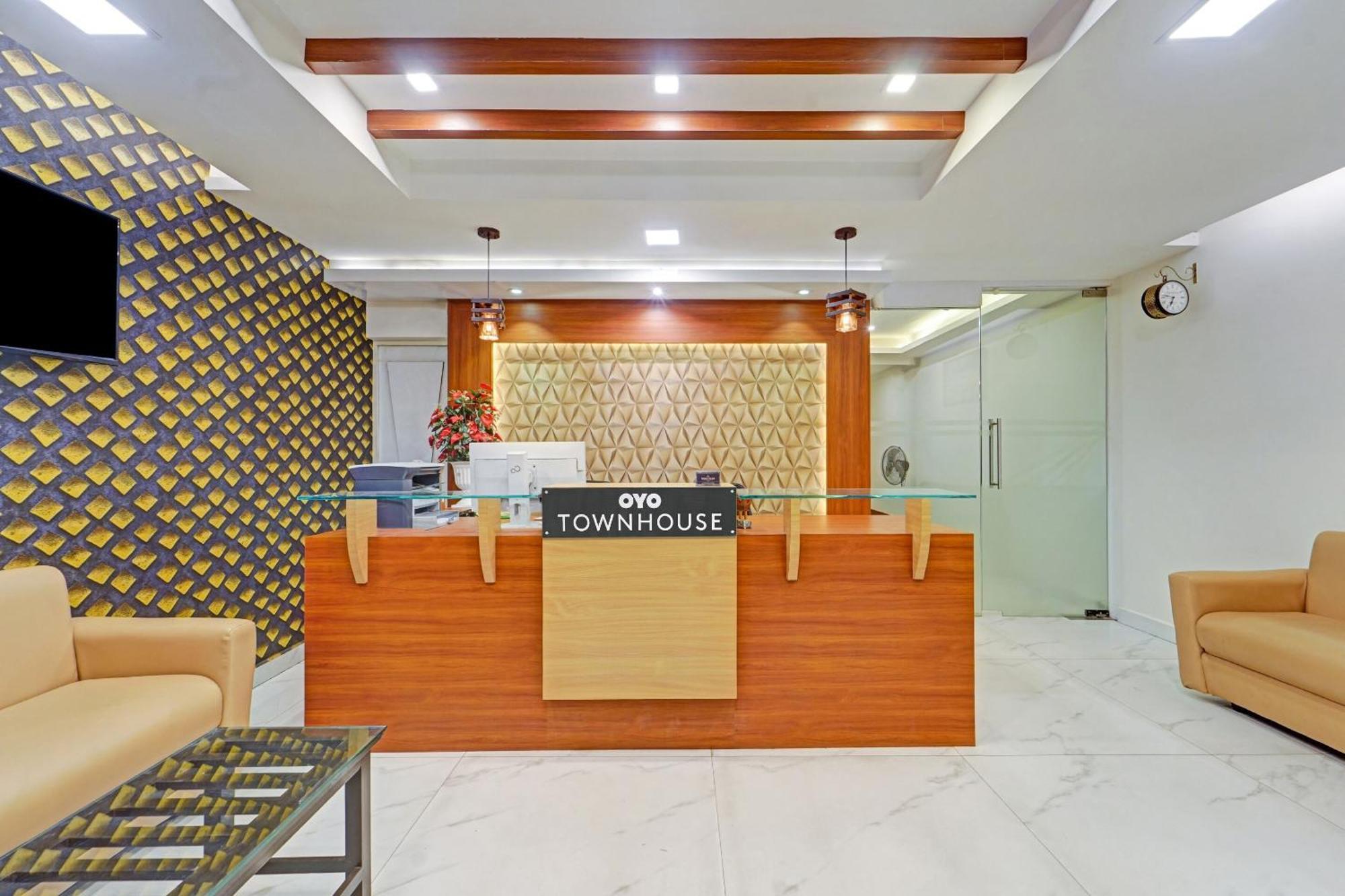 Hotel Collection O Mount Road Rich Mount Near Marina Beach Chennai Exterior foto